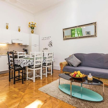 Amazing Apartment In Rijeka With Wifi Luaran gambar