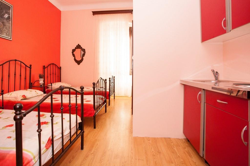 Amazing Apartment In Rijeka With Wifi Bilik gambar