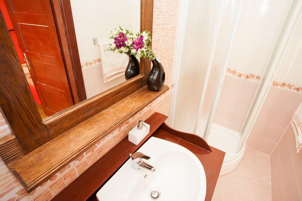 Amazing Apartment In Rijeka With Wifi Bilik gambar